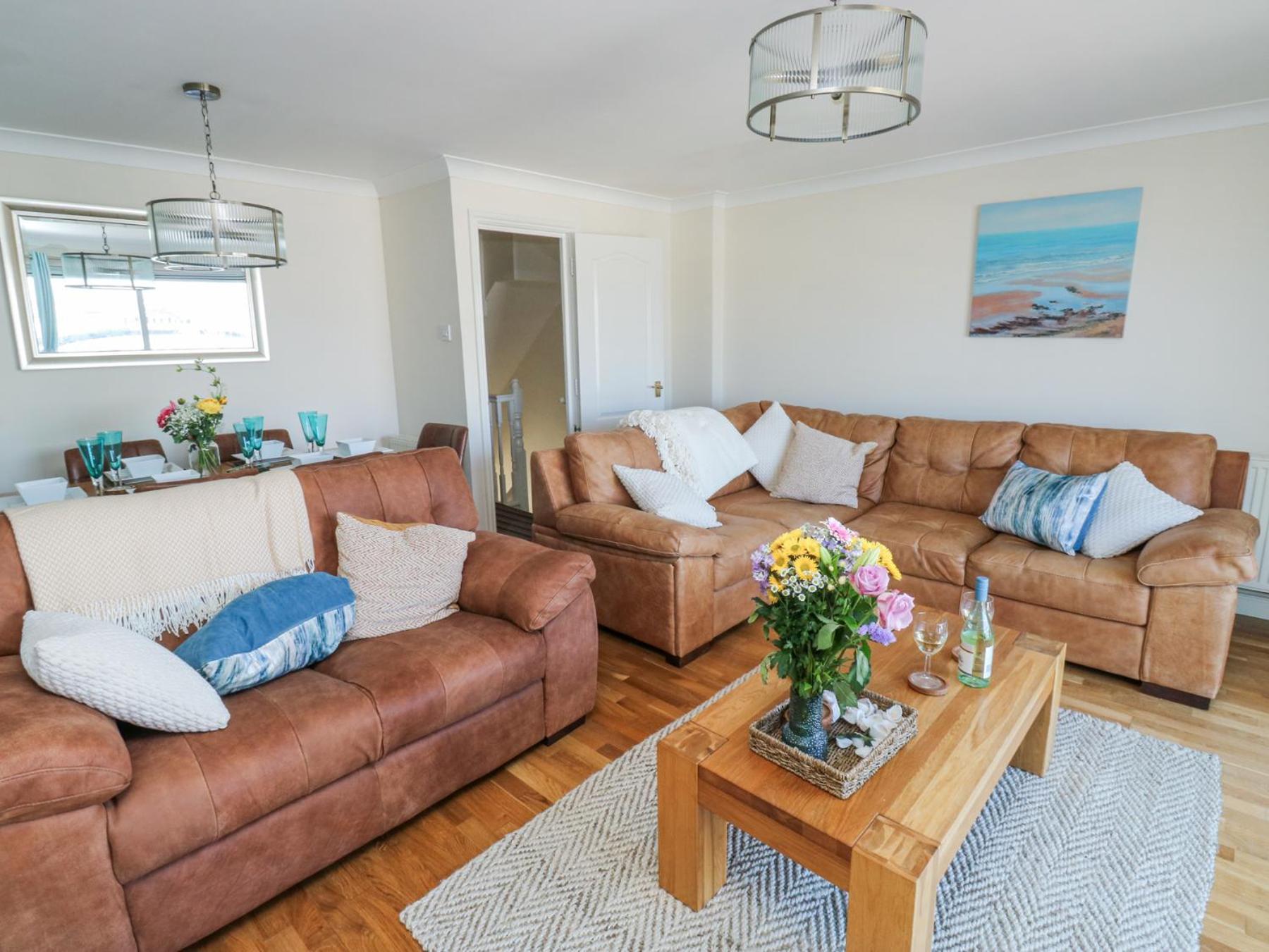 Mountbatten House Holiday home *